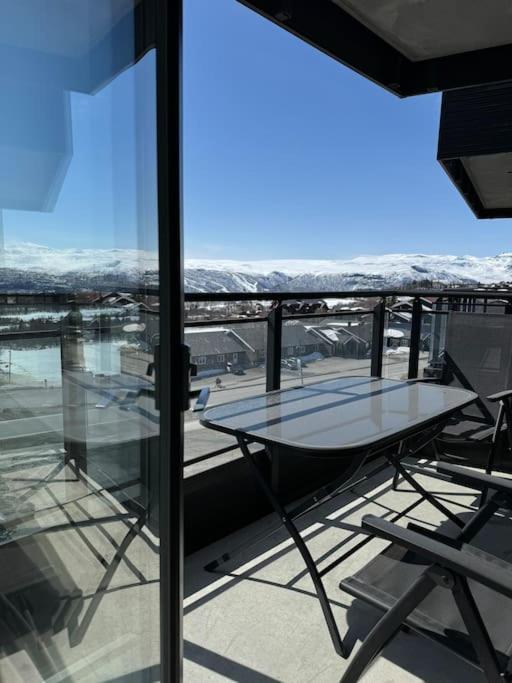 Apartment Riddertunets Utsikt Til Mugnetind